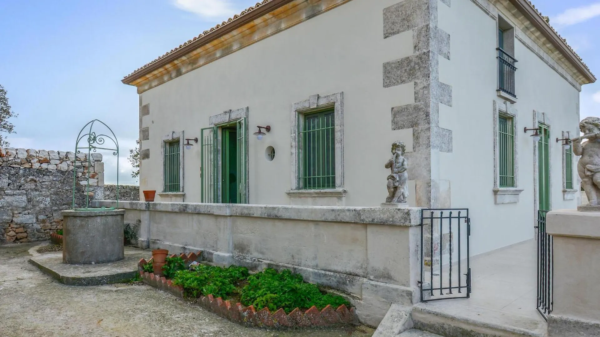 Nice Home In Ragusa With House A Panoramic View Italy